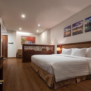 Premier Suite Ocean View